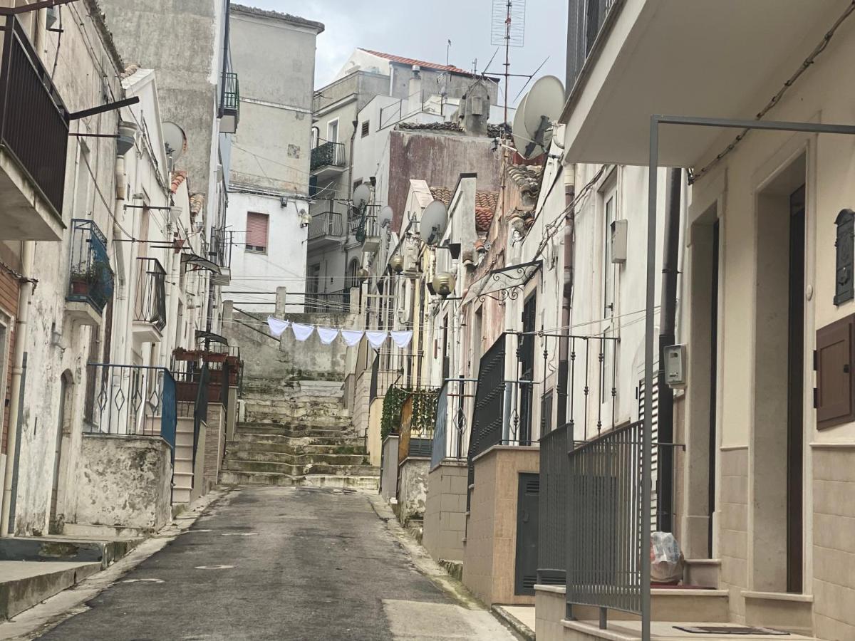 圣安吉罗山Al Dolmen住宿加早餐旅馆 外观 照片